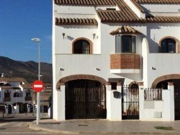 Chalet con jardín en venta en Sierra de Yeguas