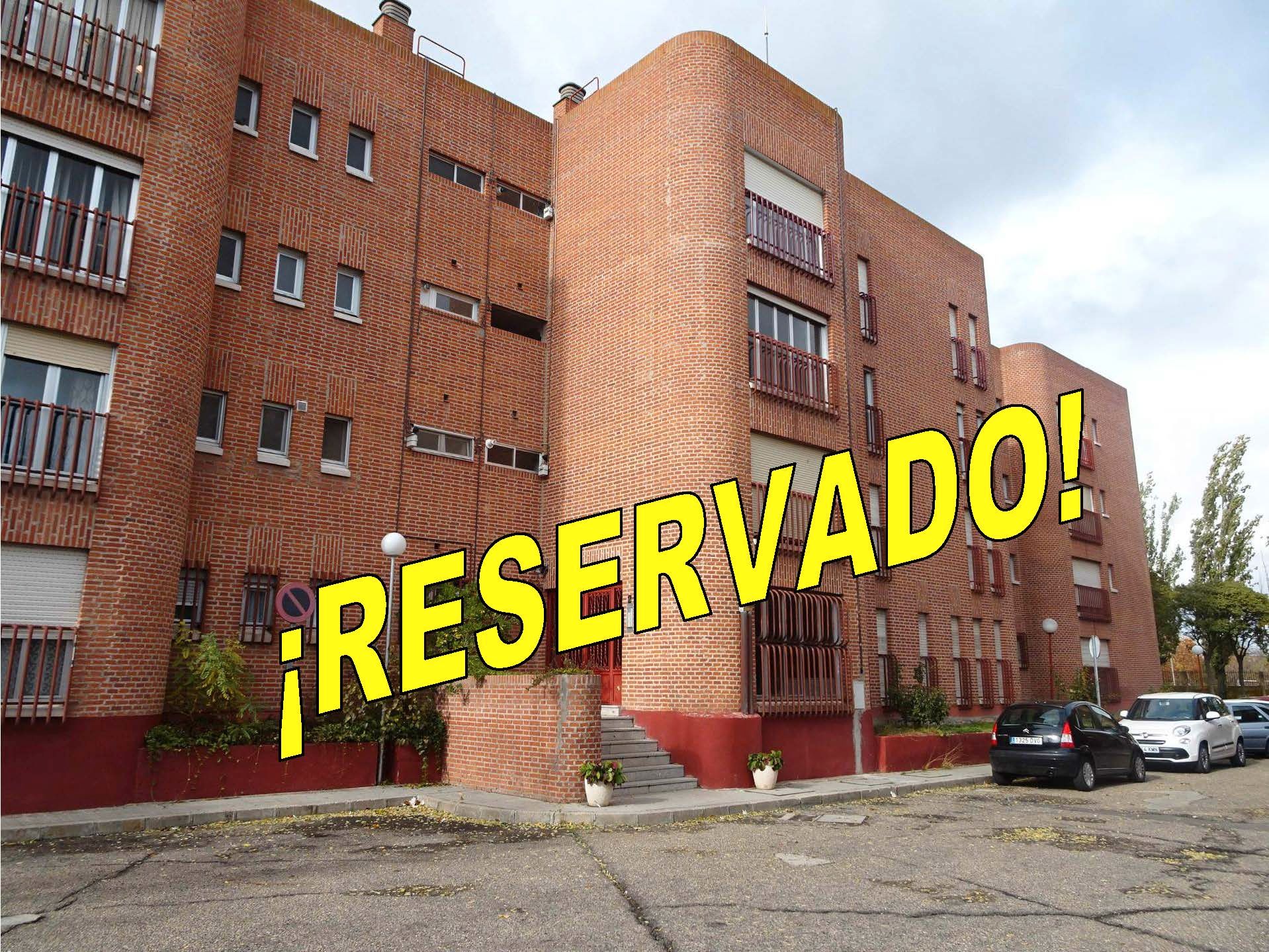 Exterior view of Flat for sale in Medina del Campo  with Heating, Oven and Washing machine