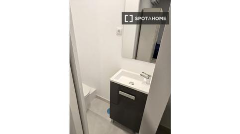 Photo 4 of Study to share in Lucero,  Madrid Capital