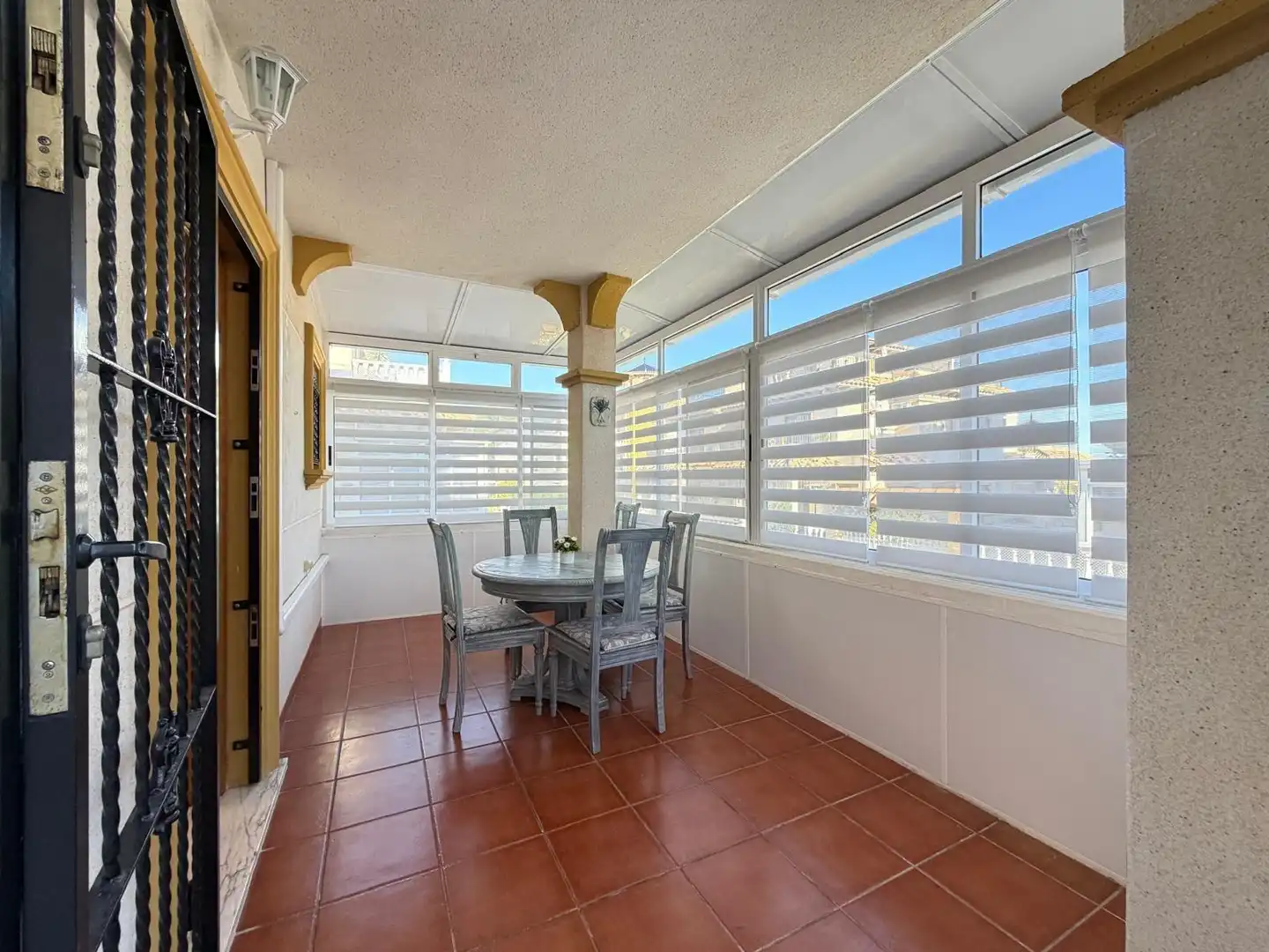 Terraced house with terrace for sale in Calle Galapagos, imagen 2