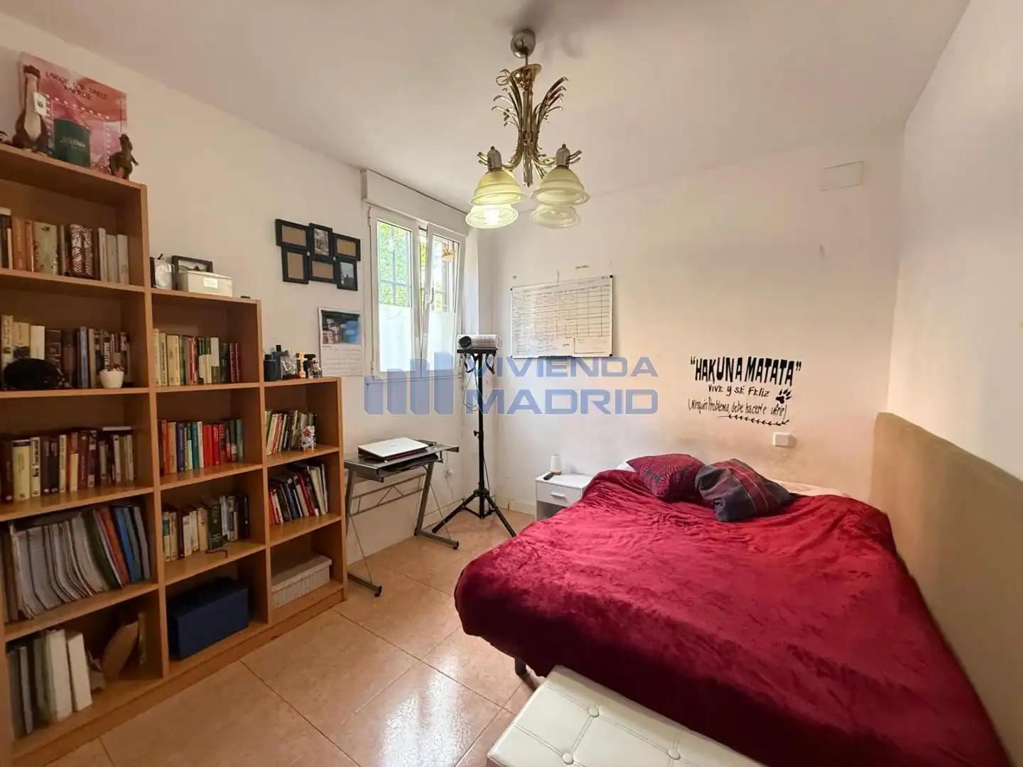 Habitación de Piso en venta en Madrid con Calefacción