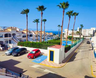 Vista exterior de Pis de lloguer en Santa Pola amb Aire condicionat, Terrassa i Balcó