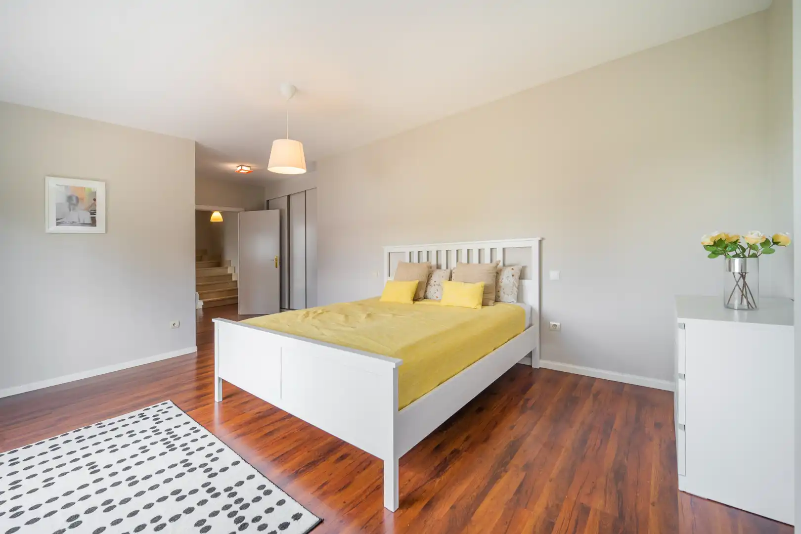 Habitación de Casa adosada en venta en Las Rozas de Madrid con Aire acondicionado, Calefacción y Jardín privado