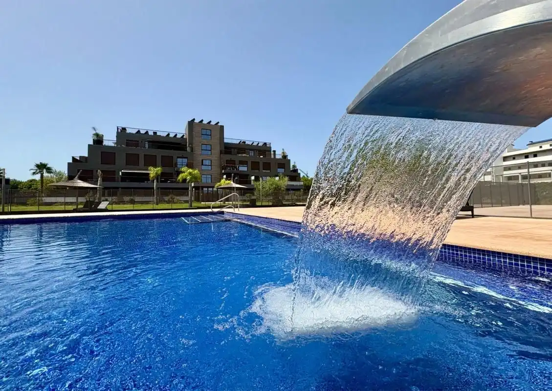 Apartamento con piscina en venta en Centro Urbano, imagen 29