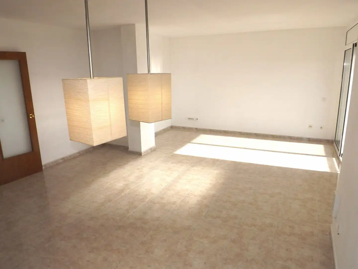 Ático en venta en Calafell con Terraza, Piscina y Horno