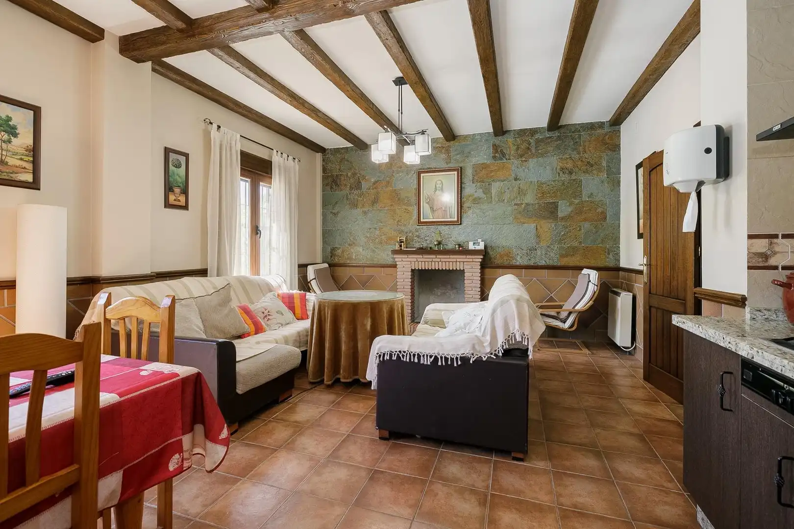 Sala de estar de Finca rústica en venta en Montefrío con Calefacción, Jardín privado y Terraza