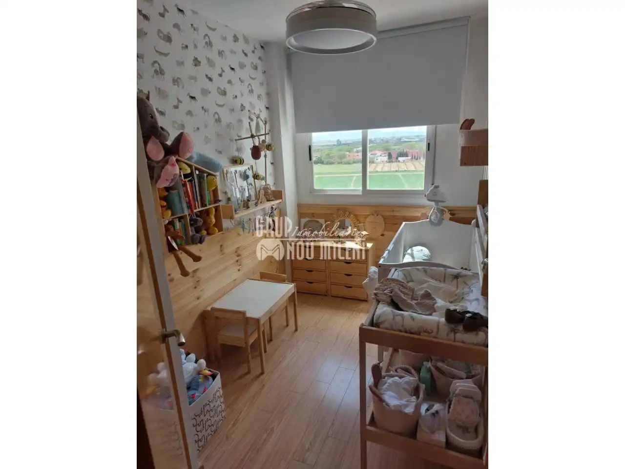Duplexes for rent in Silla