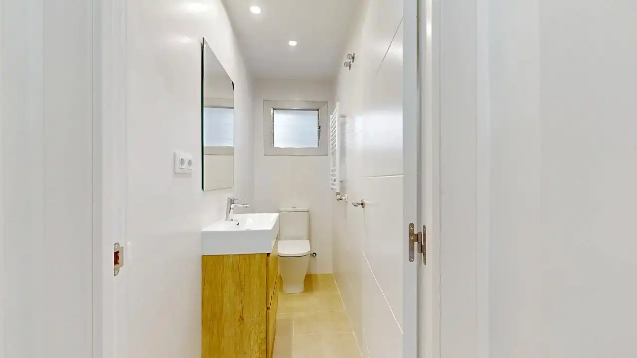 Flat with terrace for sale in Calle BAC DE RODA, imagen 25