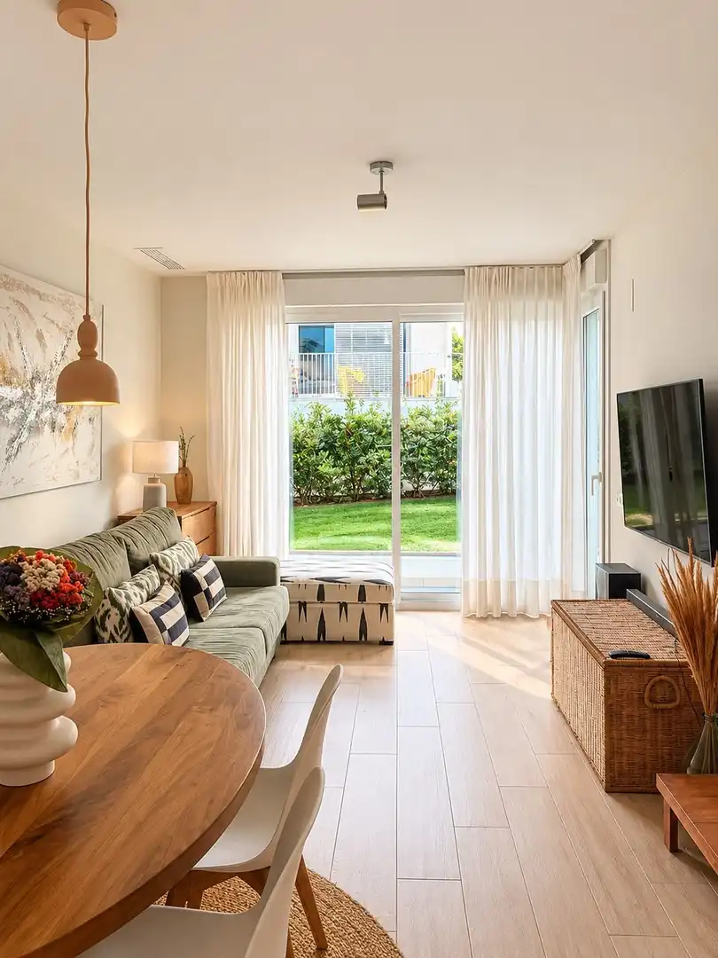 Wohnzimmer von Wohnungen zur Miete in Jávea / Xàbia mit Klimaanlage, Heizung und Privatgarten