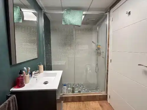 Bany de Pis en venda en Orihuela amb Aire condicionat, Parquet i Moblat