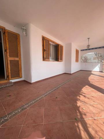Casa adosada en Venta en Caño Guerrero