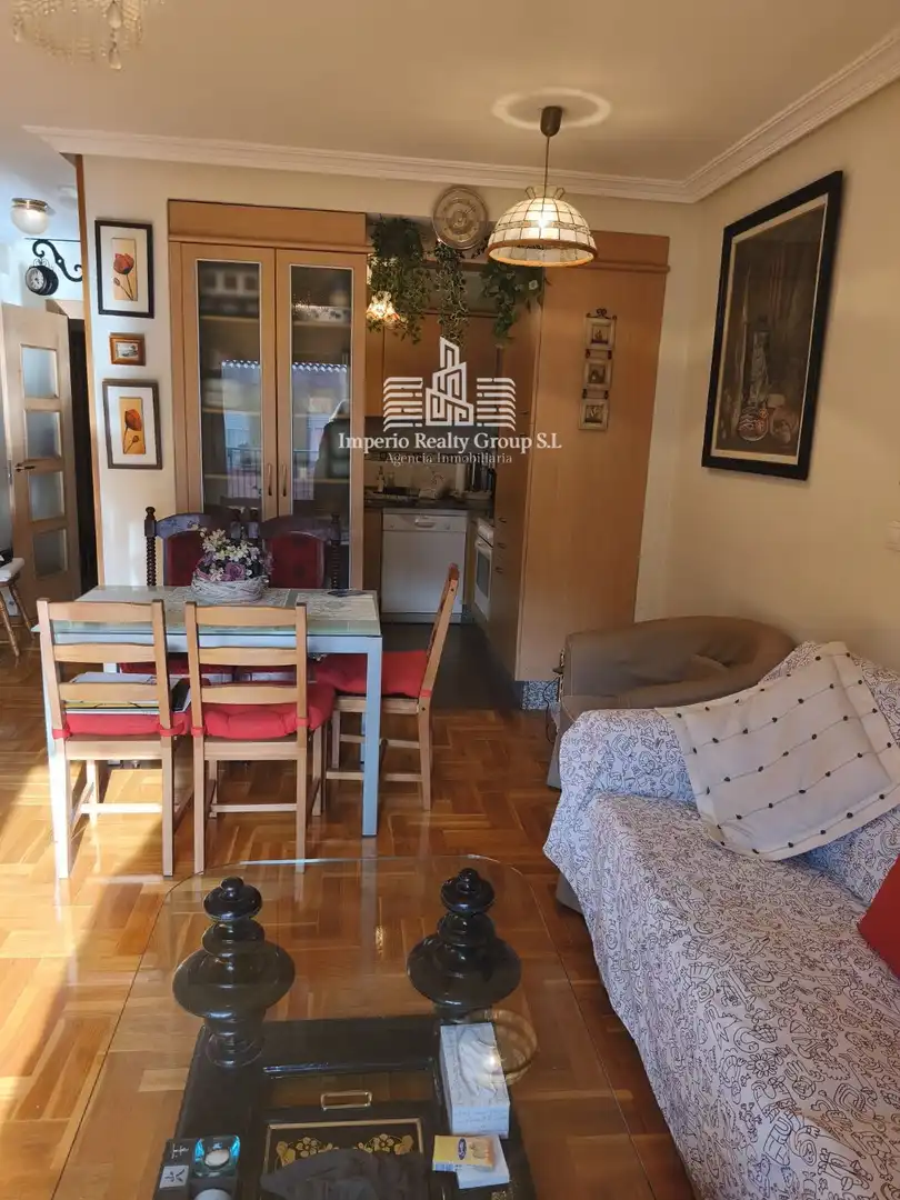 Wohnzimmer von Wohnung zum Verkauf in San Martín del Rey Aurelio mit Abstellraum und Möbliert