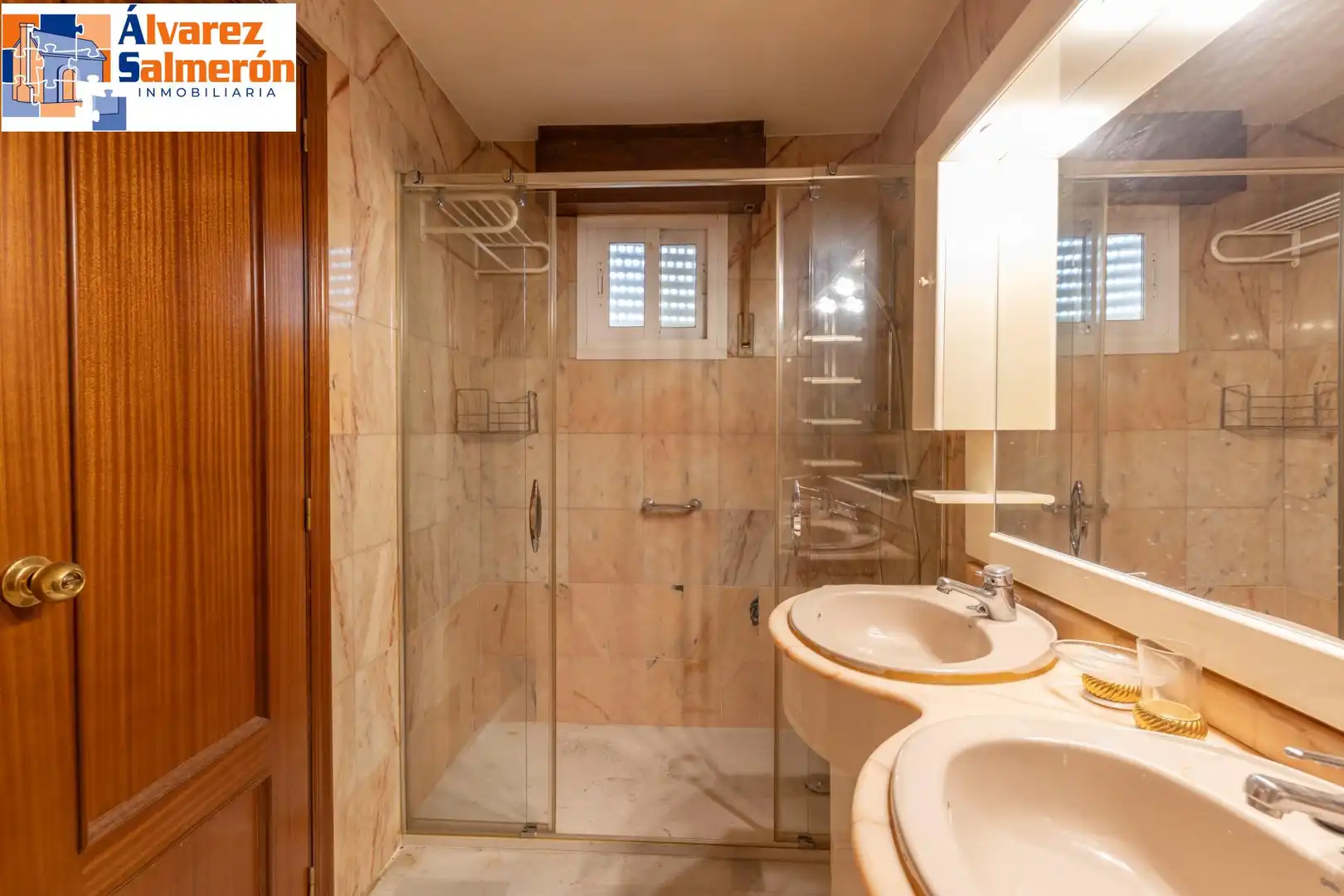 Bathroom of Detached homes for sale in Granada  with Heating, Terrace and Storage room