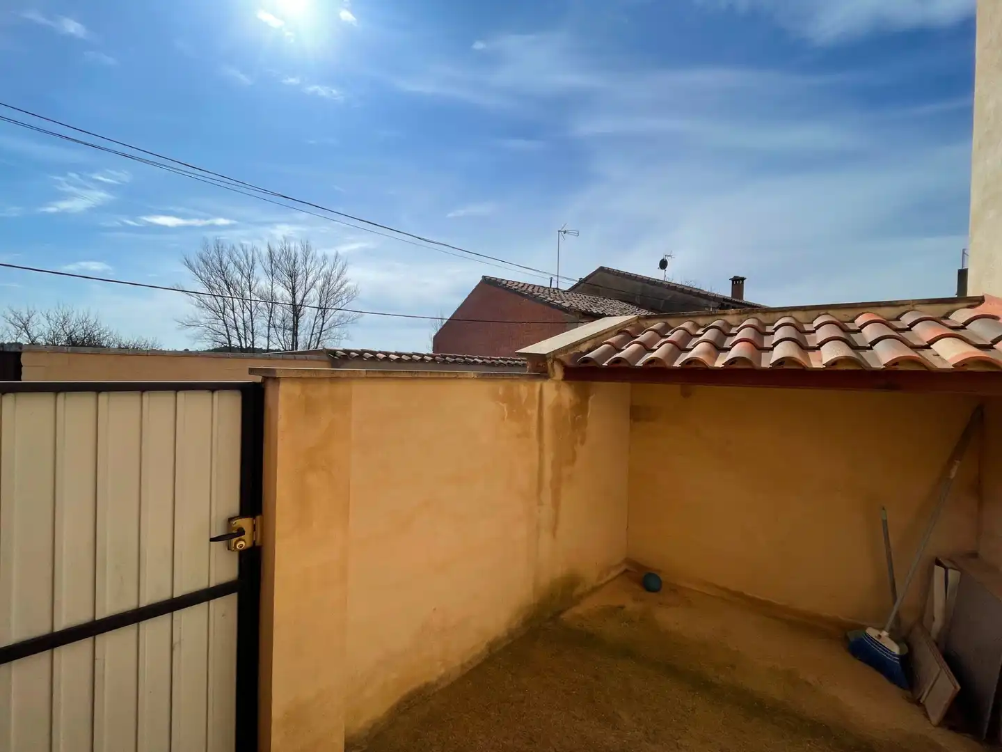 Exterior view of Detached homes for sale in Rioseco de Soria  with Heating, Parquet flooring and Storage room