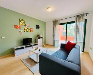 Sala d'estar de Apartament de lloguer en Puerto de la Cruz amb Moblat, Forn i Rentadora