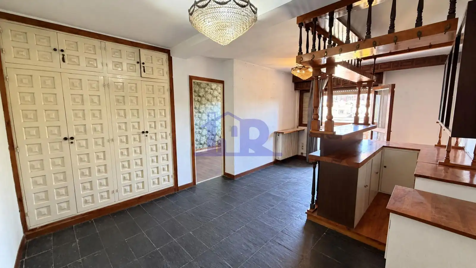Piso con ascensor en venta en Reyes Catolicos, imagen 2