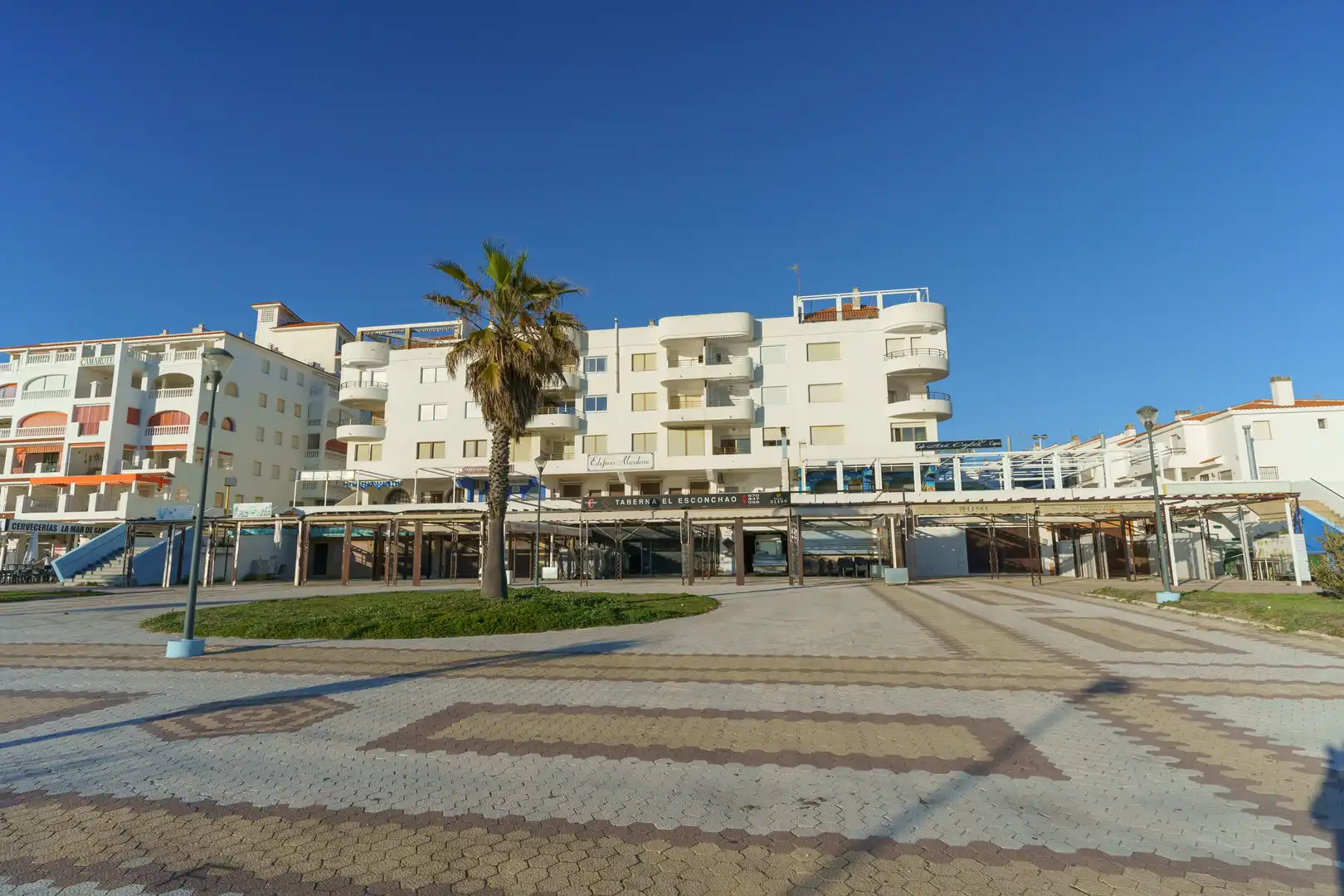 Vista exterior de Piso en venta en Almonte con Terraza, Trastero y Amueblado