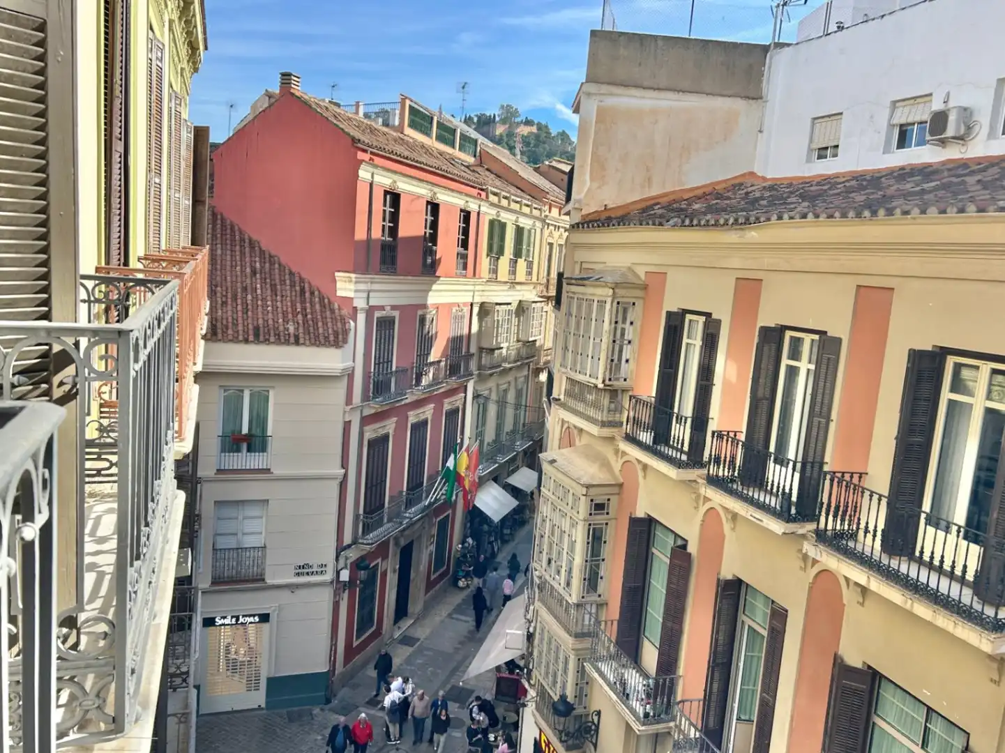 Exterior view of Apartments for sale in Málaga  with Air Conditioner, Heating and Furnished