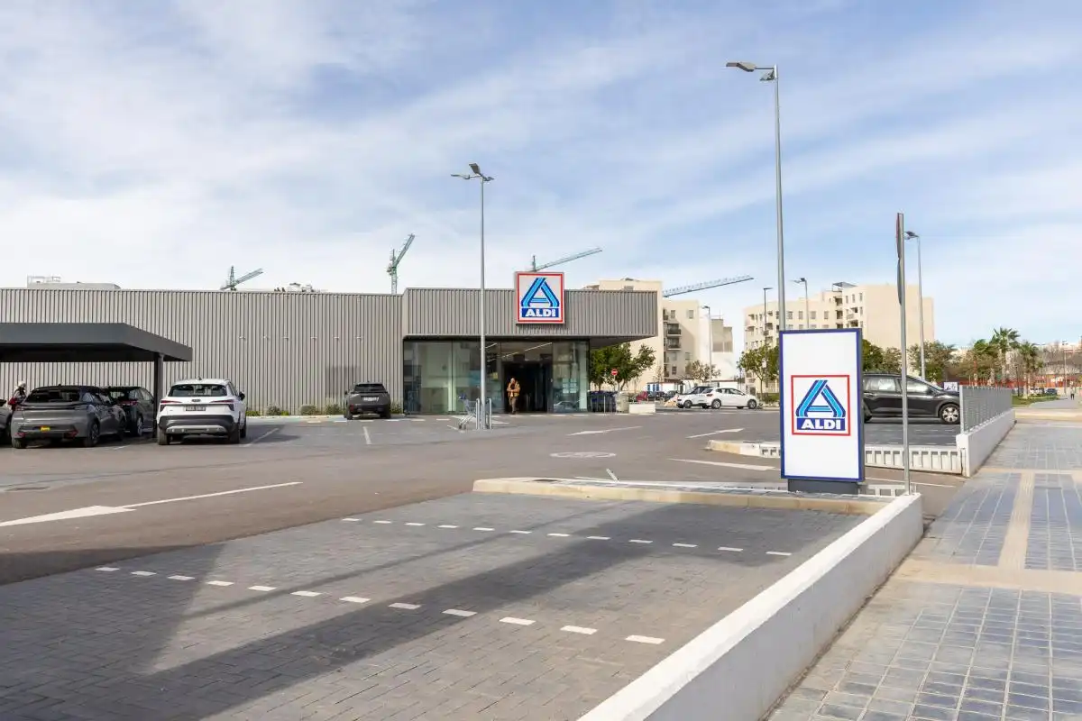Exterior view of Flat for sale in Catarroja  with Air Conditioner, Heating and Furnished