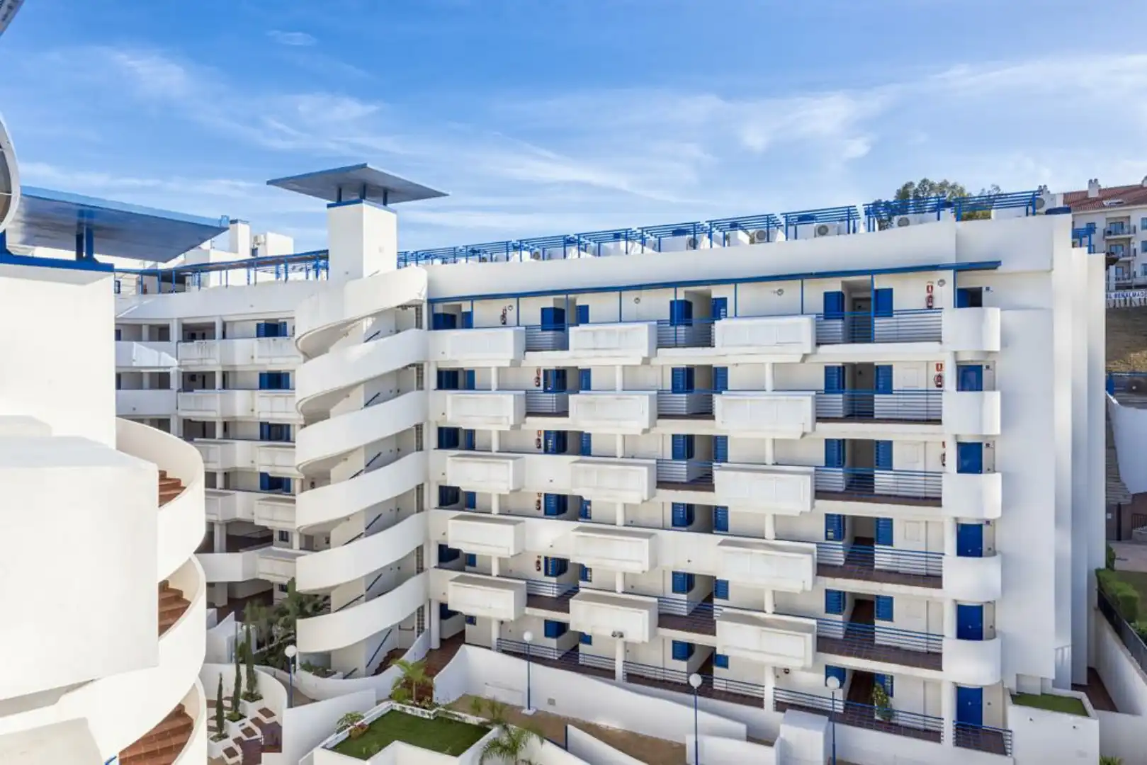 Außenansicht von Wohnungen zum Verkauf in Benalmádena mit Klimaanlage