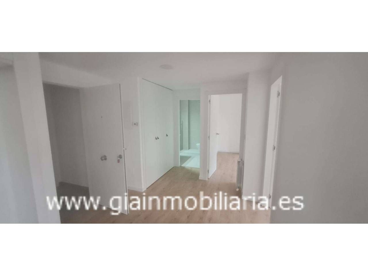 Bedroom of Flat for sale in Vigo   with Heating, Terrace and Storage room