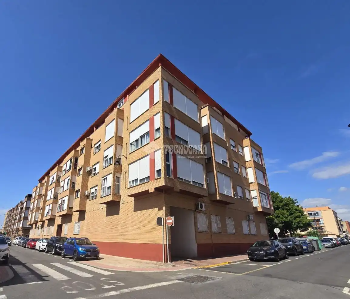 Vista exterior de Piso en venta en Museros