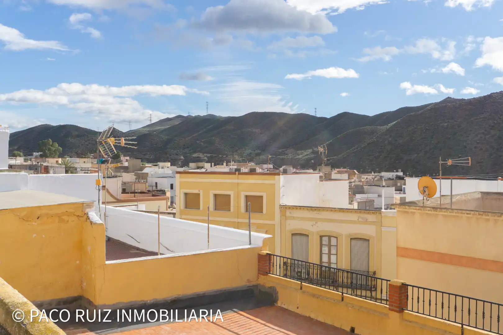Exterior view of Detached homes for sale in Tabernas