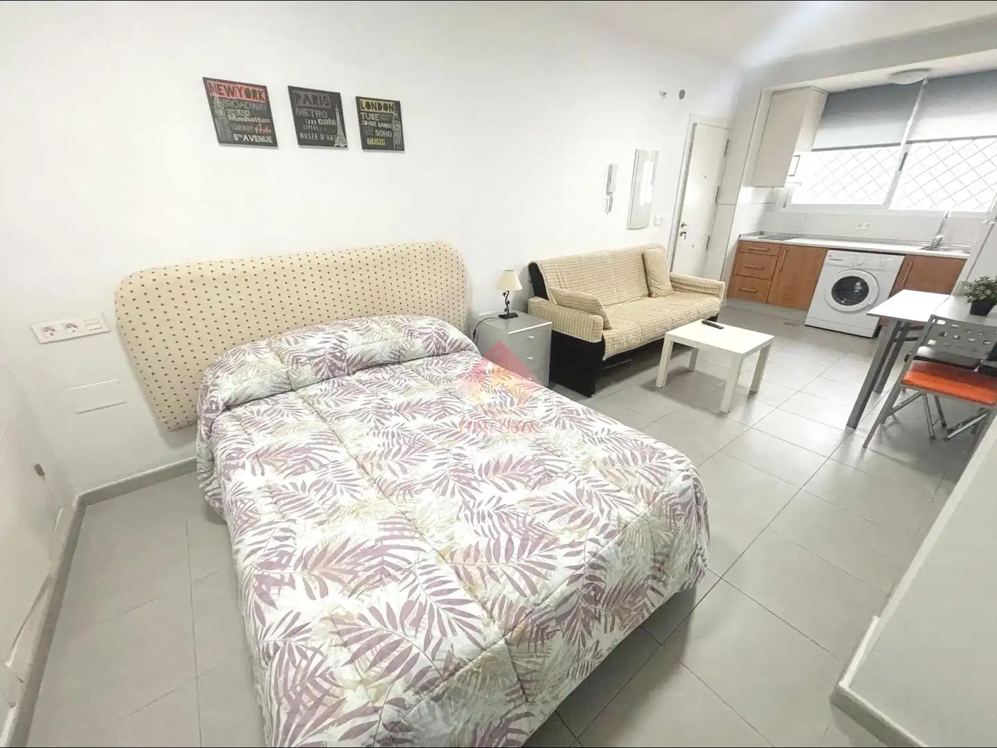 Study for rent in Centro