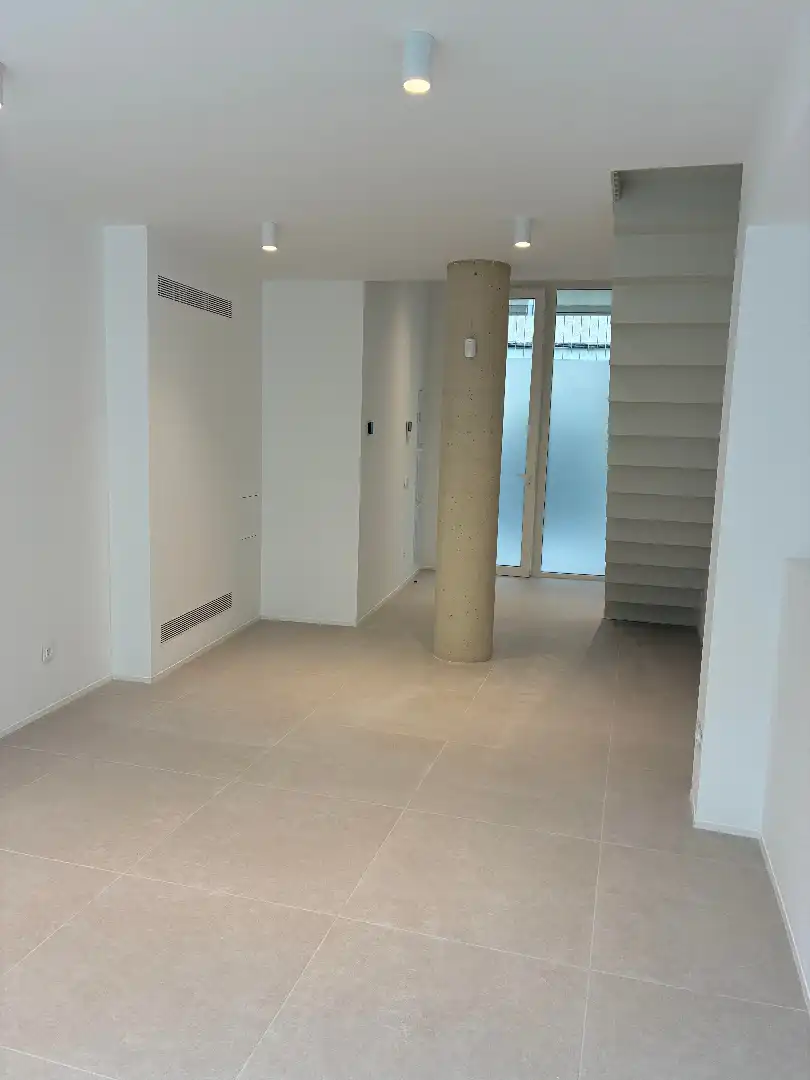 Planta baixa en venda a Travessera de Collblanc, 31, Collblanc