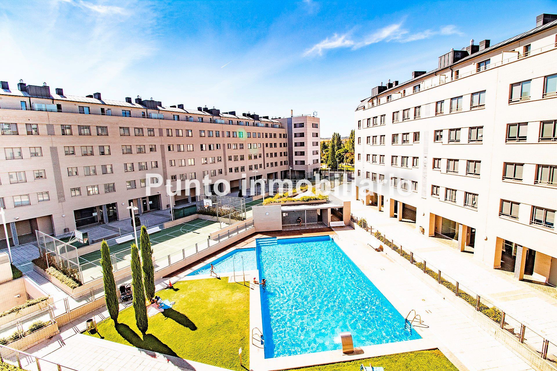 Flat to rent in Calle de la Moraña, Las Villas - Valparaiso - El Peral