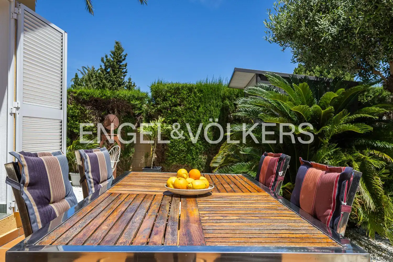 Terraza de Casa o chalet en venta en Dénia con Aire acondicionado, Calefacción y Jardín privado