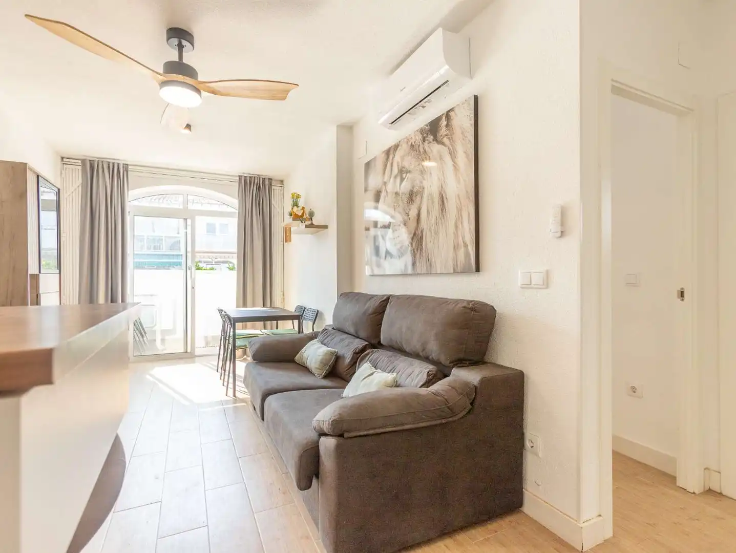 Sala d'estar de Apartament en venda en Torrevieja amb Aire condicionat, Calefacció i Terrassa