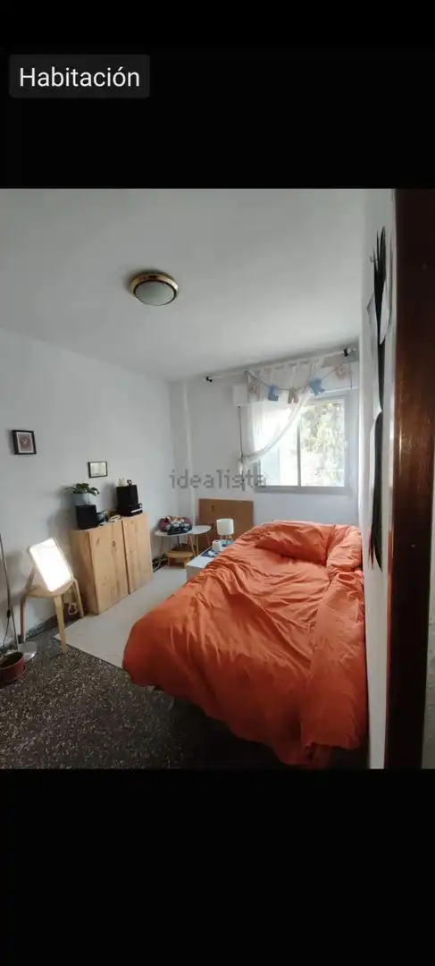 Habitación de Piso de alquiler en Granada con Calefacción