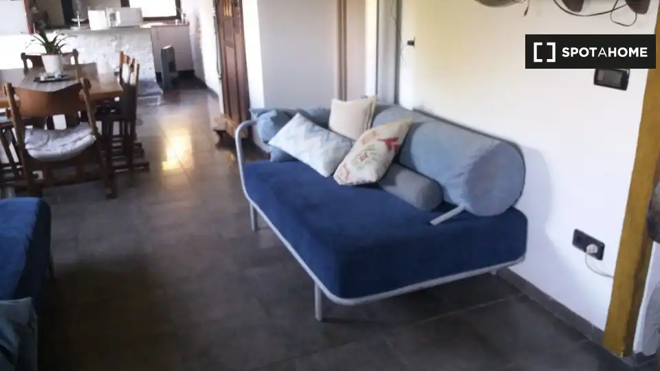 Sala de estar de Piso de alquiler en Sant Cugat del Vallès con Aire acondicionado, Calefacción y Amueblado