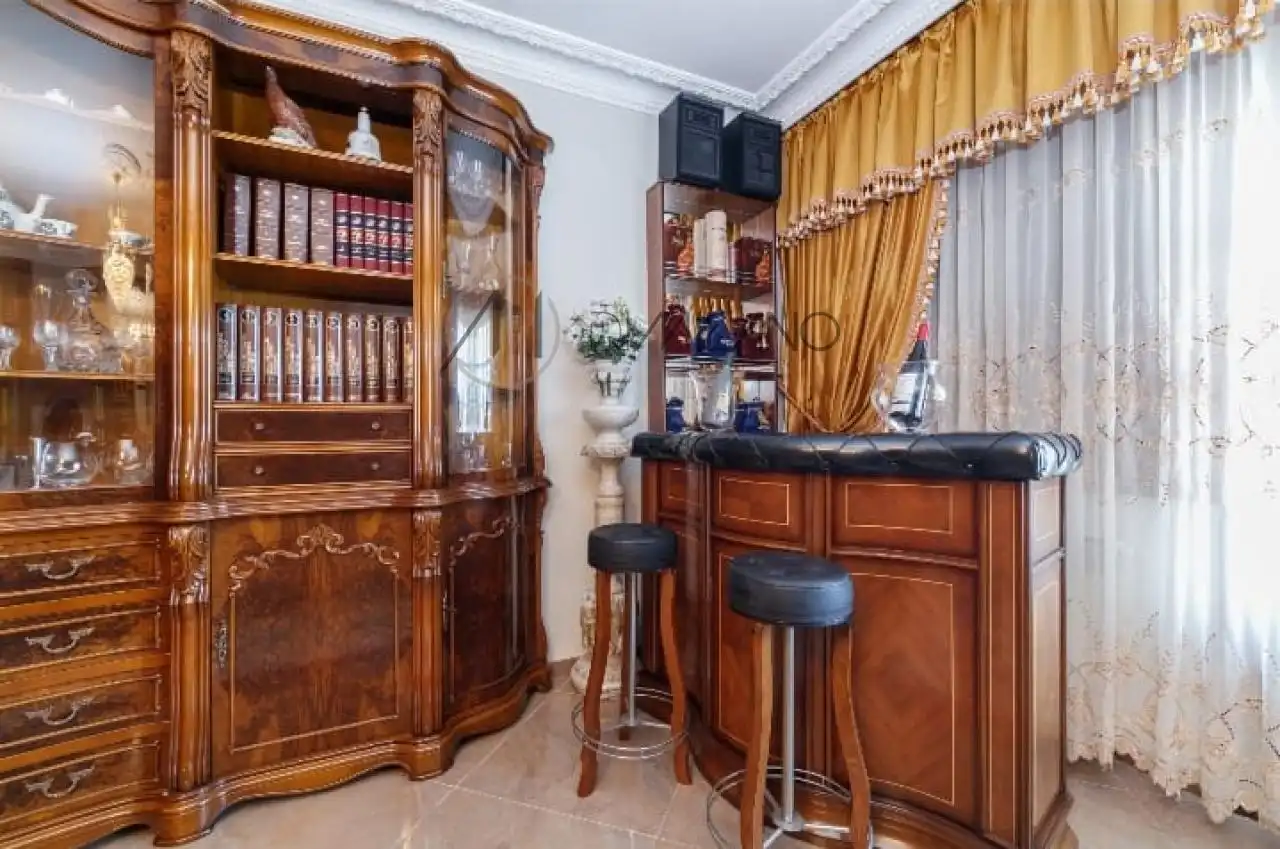 Menjador de Casa o xalet en venda en Moaña amb Calefacció, Jardí privat i Terrassa
