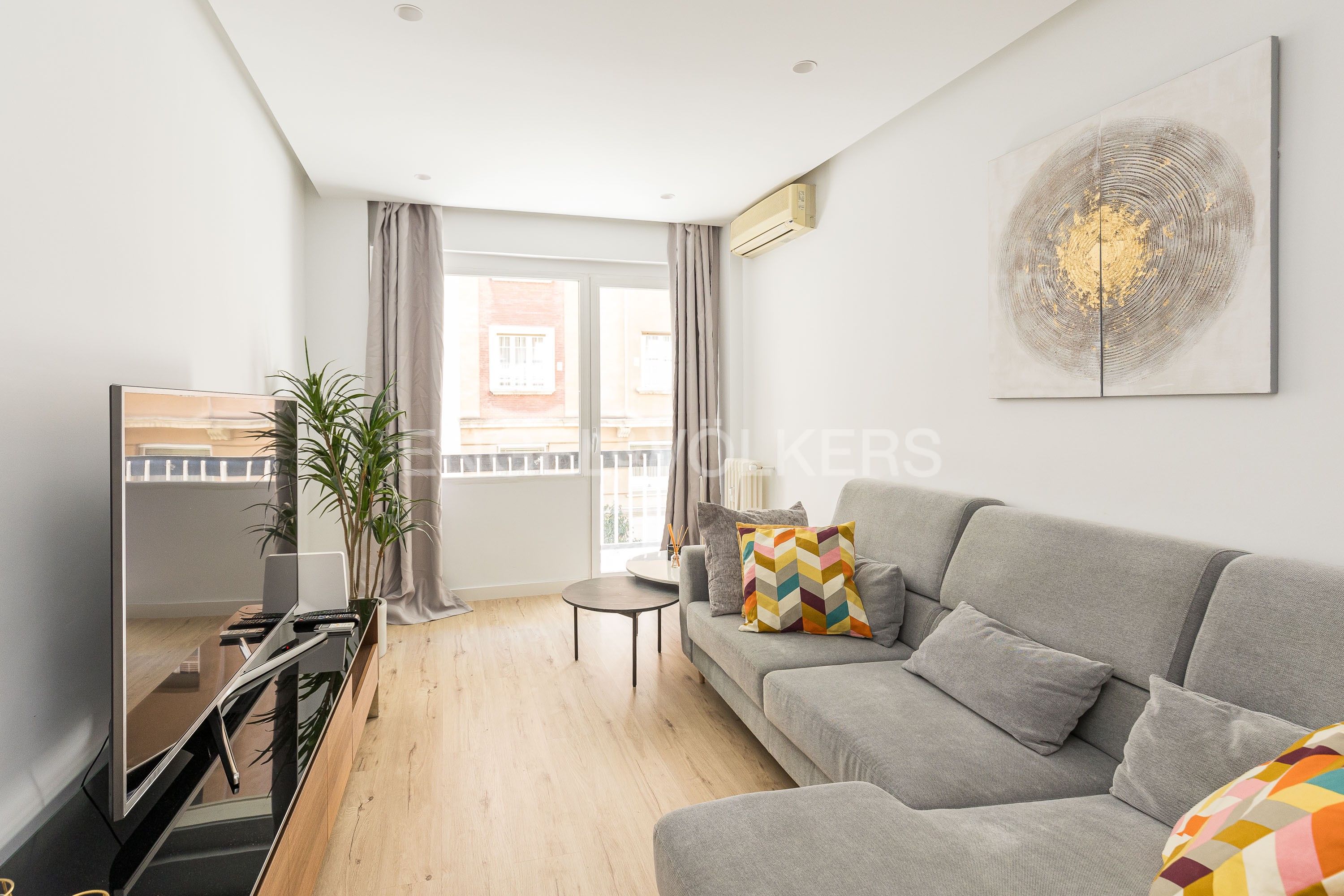 Living room of Apartment to rent in  Madrid Capital  with Air Conditioner, Heating and Terrace