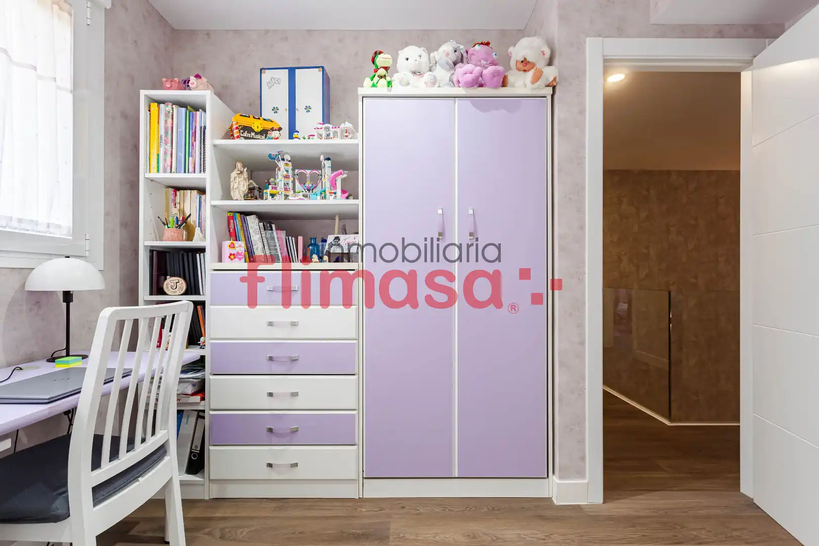 Bedroom of Detached homes for sale in Villaviciosa de Odón  with Air Conditioner, Heating and Private garden