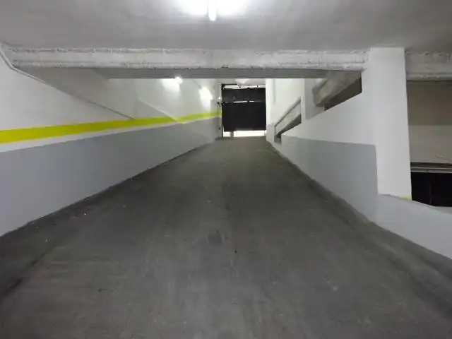 Parkplatz von Garage zum Verkauf in Barcelona