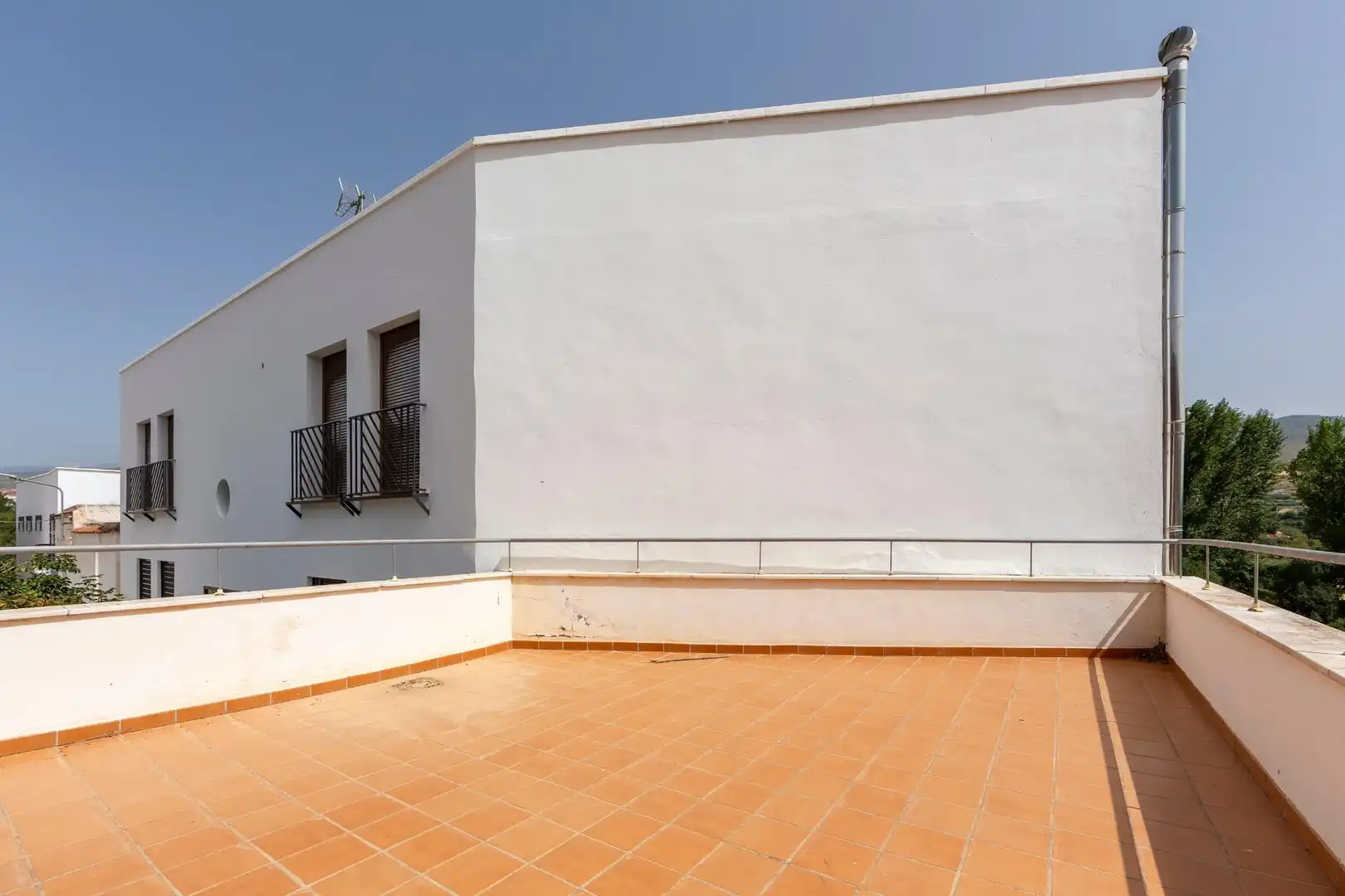 Vista exterior de Casa o xalet en venda en Fondón amb Jardí privat i Terrassa