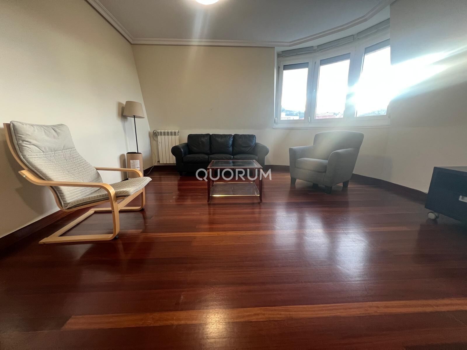 Sala d'estar de Pis de lloguer en Bilbao  amb Calefacció