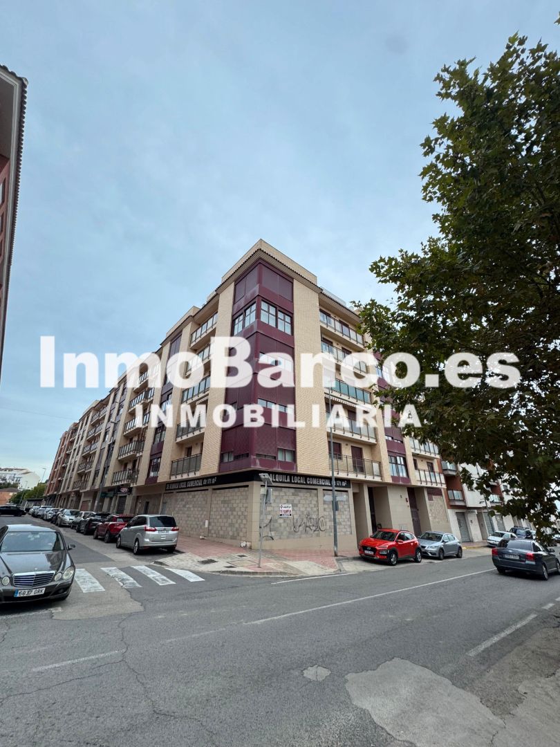 Vista exterior de Àtic en venda en Buñol