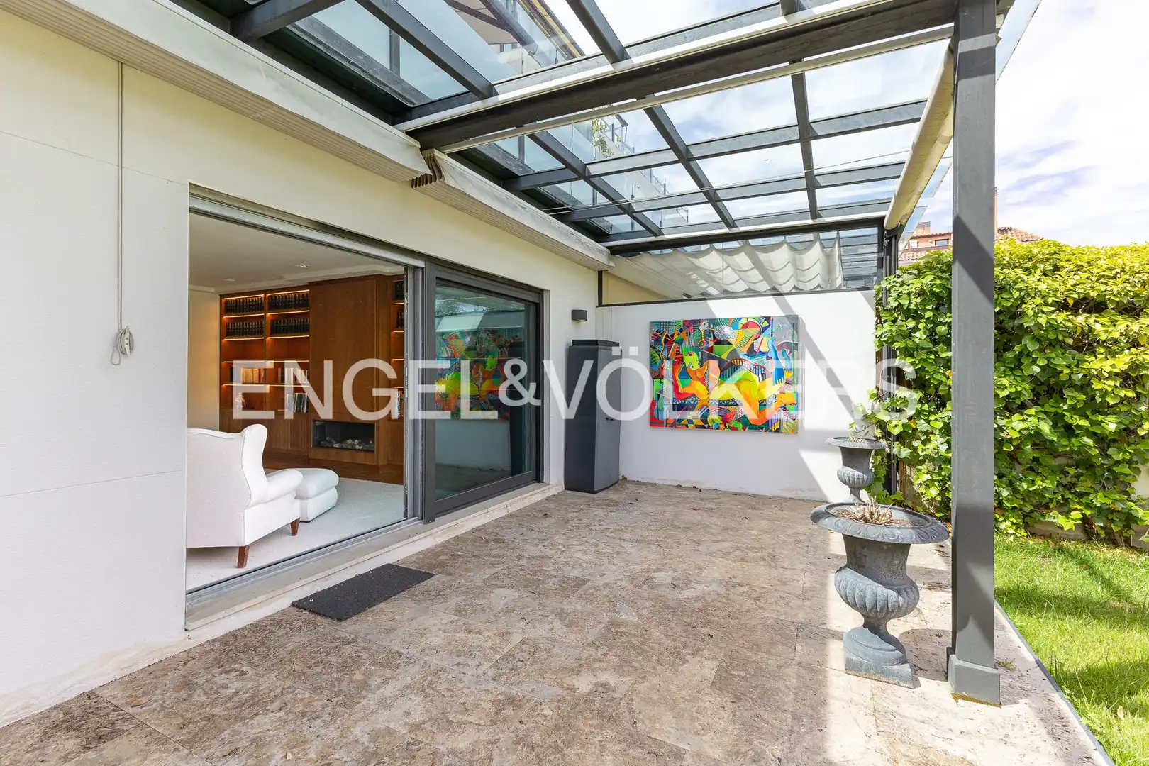Terrassa de Apartament de lloguer en Madrid amb Aire condicionat, Calefacció i Jardí privat
