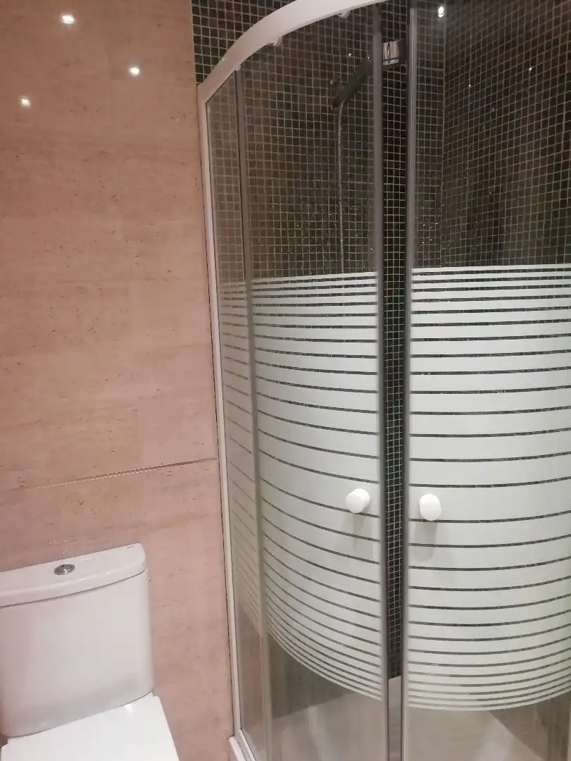 Bany de Apartament de lloguer en Salamanca amb Calefacció, Parquet i Moblat