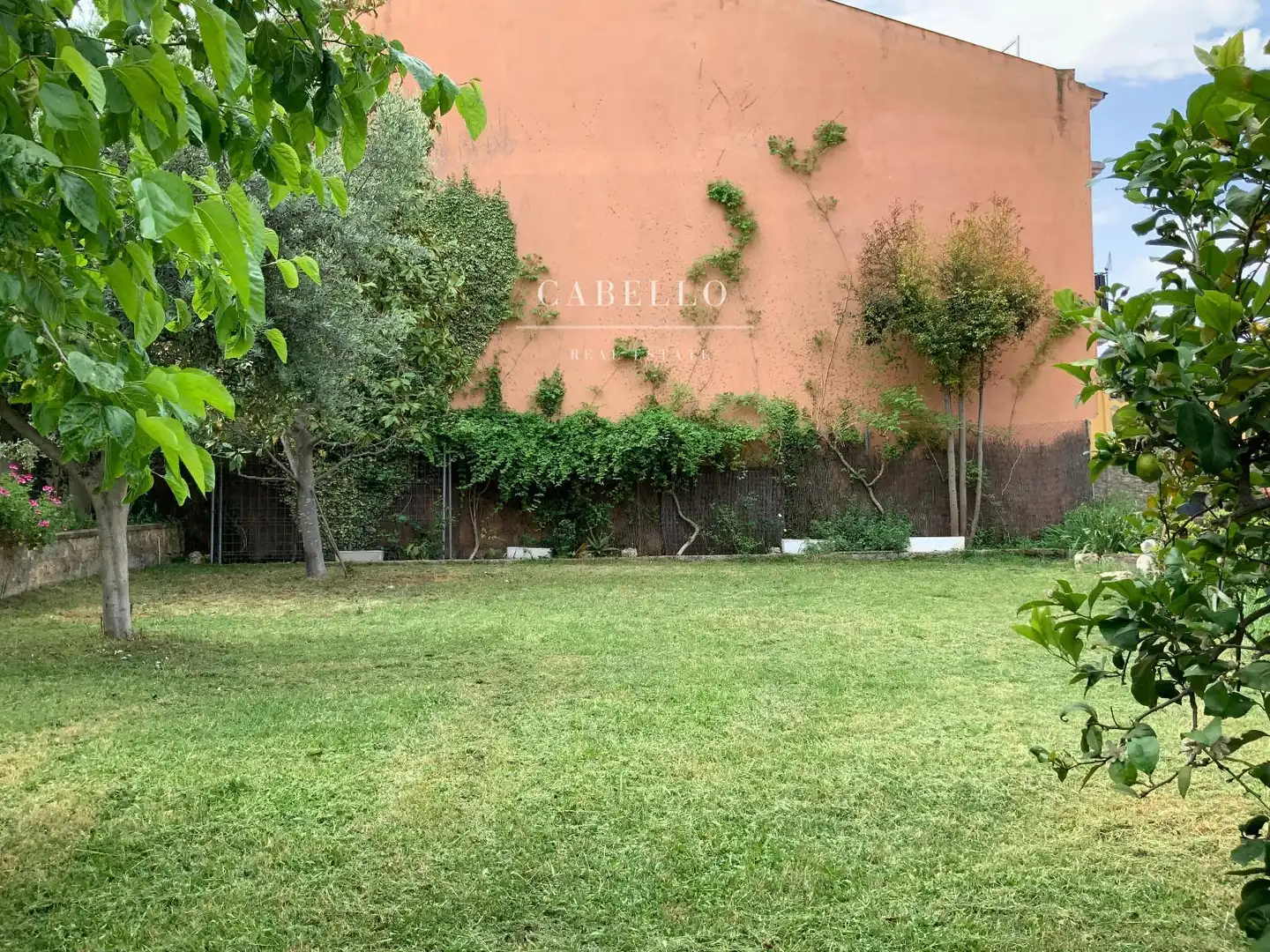 Jardín de Casa o chalet en venta en Rubí con Aire acondicionado, Calefacción y Jardín privado
