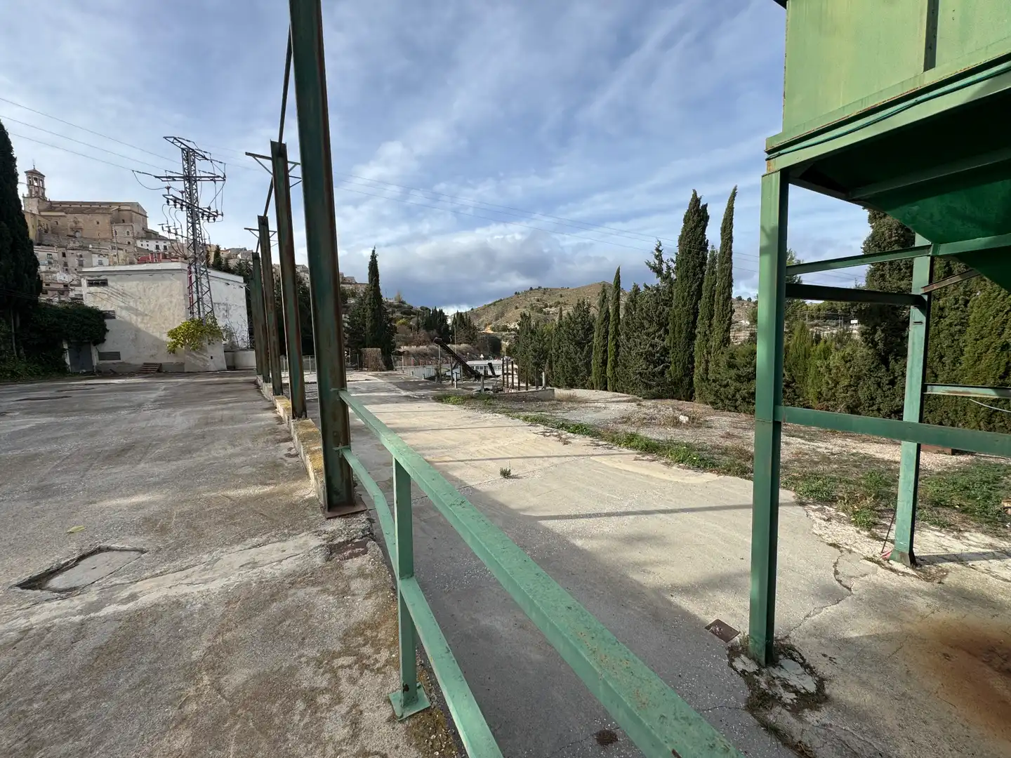 Vista exterior de Nave industrial en venta en Cehegín con Calefacción y Alarma