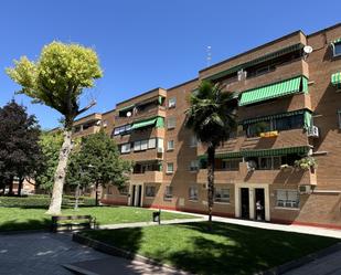 Vista exterior de Pis en venda en Arganda del Rey amb Aire condicionat i Terrassa