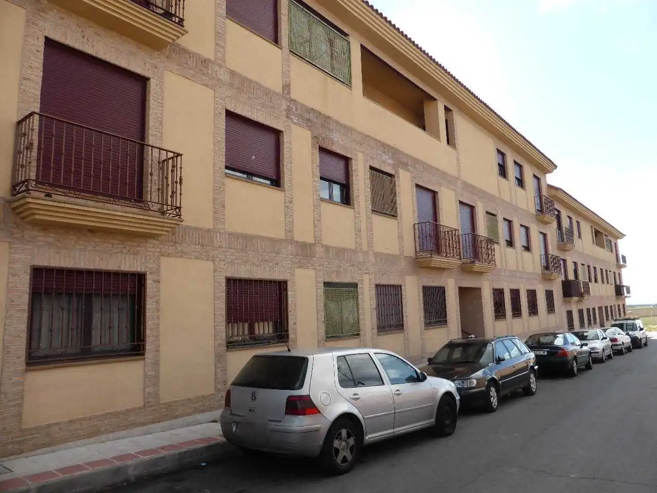 Vista exterior de Piso en venta en Lominchar