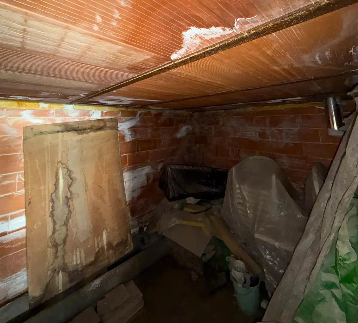 Casa adosada en venta en Ávila con Calefacción, Trastero y Amueblado