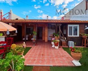 Exterior view of Single-family semi-detached to rent in Torrevieja  with Private garden, Terrace and Storage room