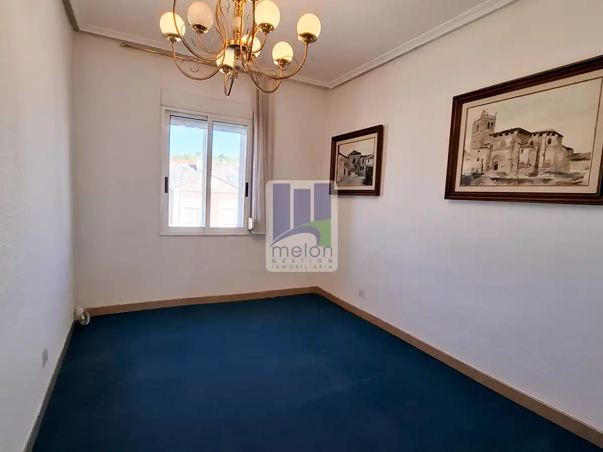 Piso en venta en Burgos con Trastero